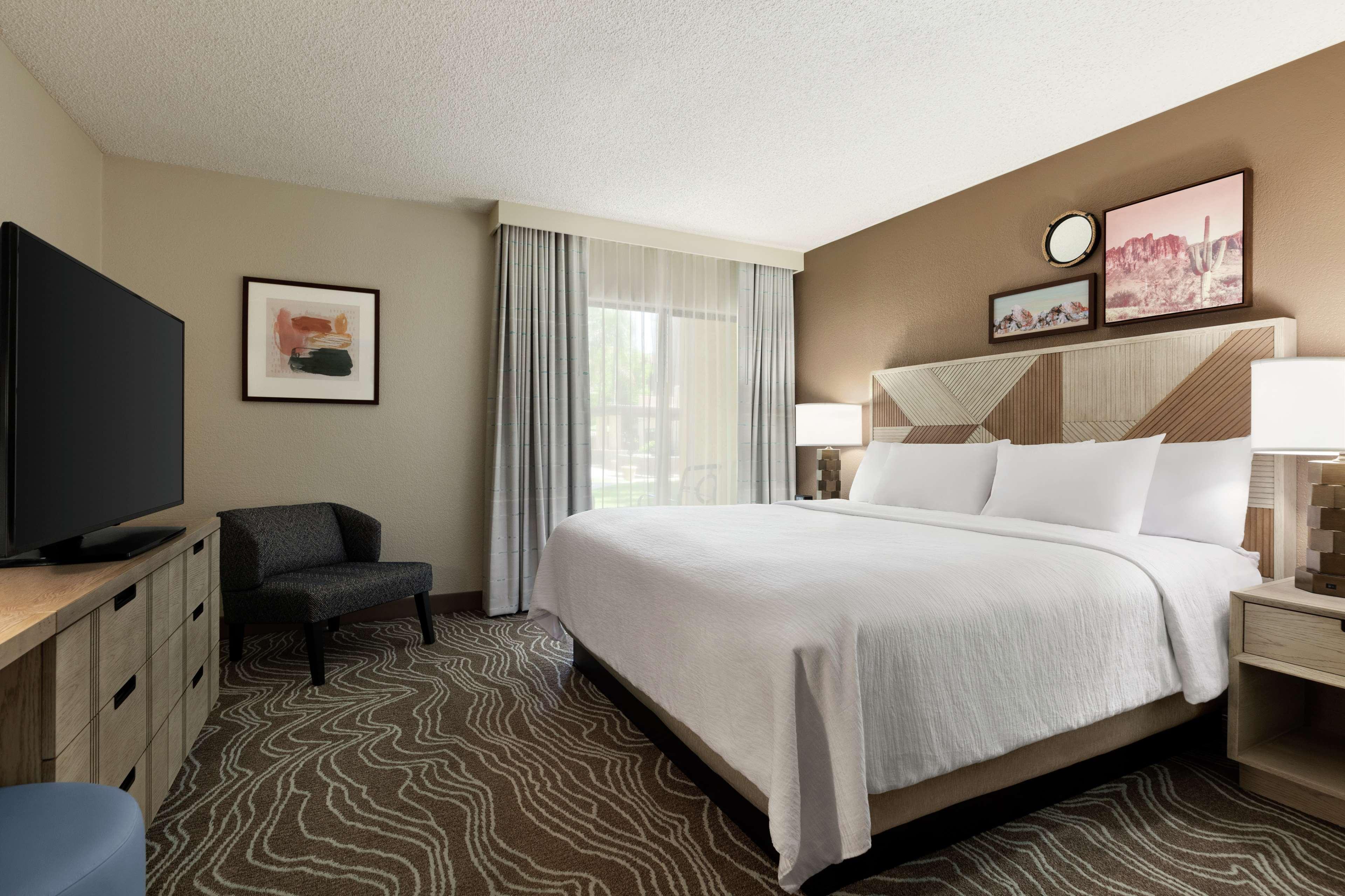 Embassy Suites By Hilton Phoenix Tempe Exterior foto