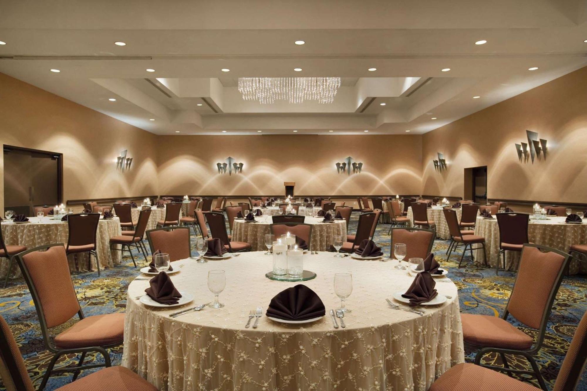 Embassy Suites By Hilton Phoenix Tempe Exterior foto